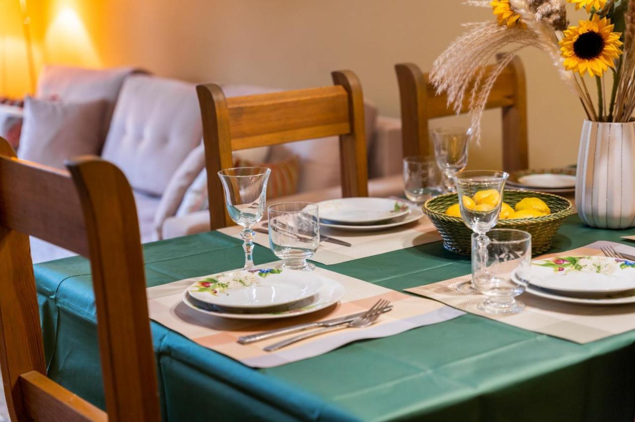 Apartinvest Nieruchomosci Jozefina 34 *
